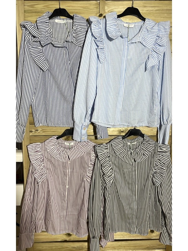 Camisa de rayas con volante en cuello y hombros