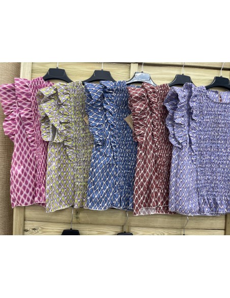 Camisa estampada con fruncido y volantitos