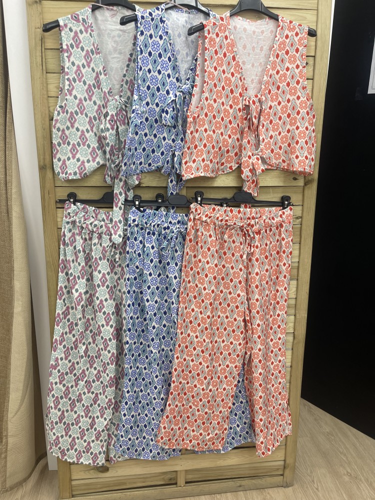 Pantalón pesquero rajas laterales rombos