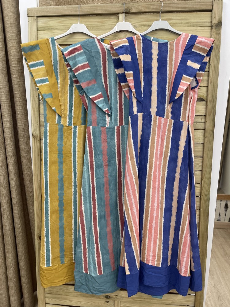 Vestido doble volante con bajo liso