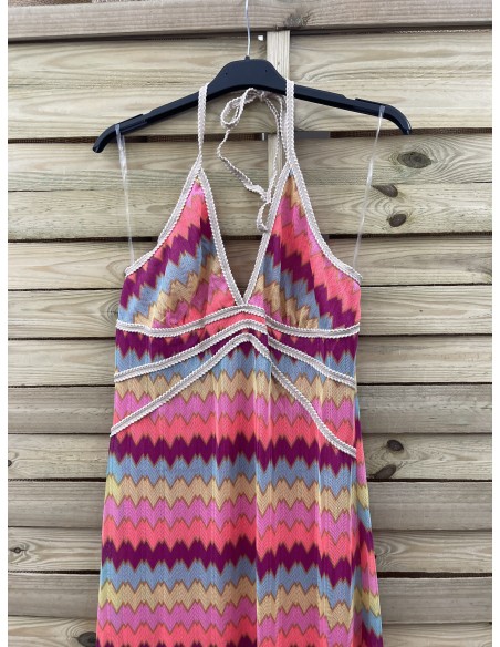 Vestido calado cogido al cuello cordon