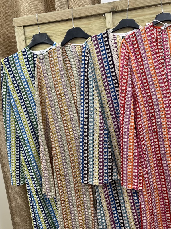 vestido calado maxi escote raja delantera 2