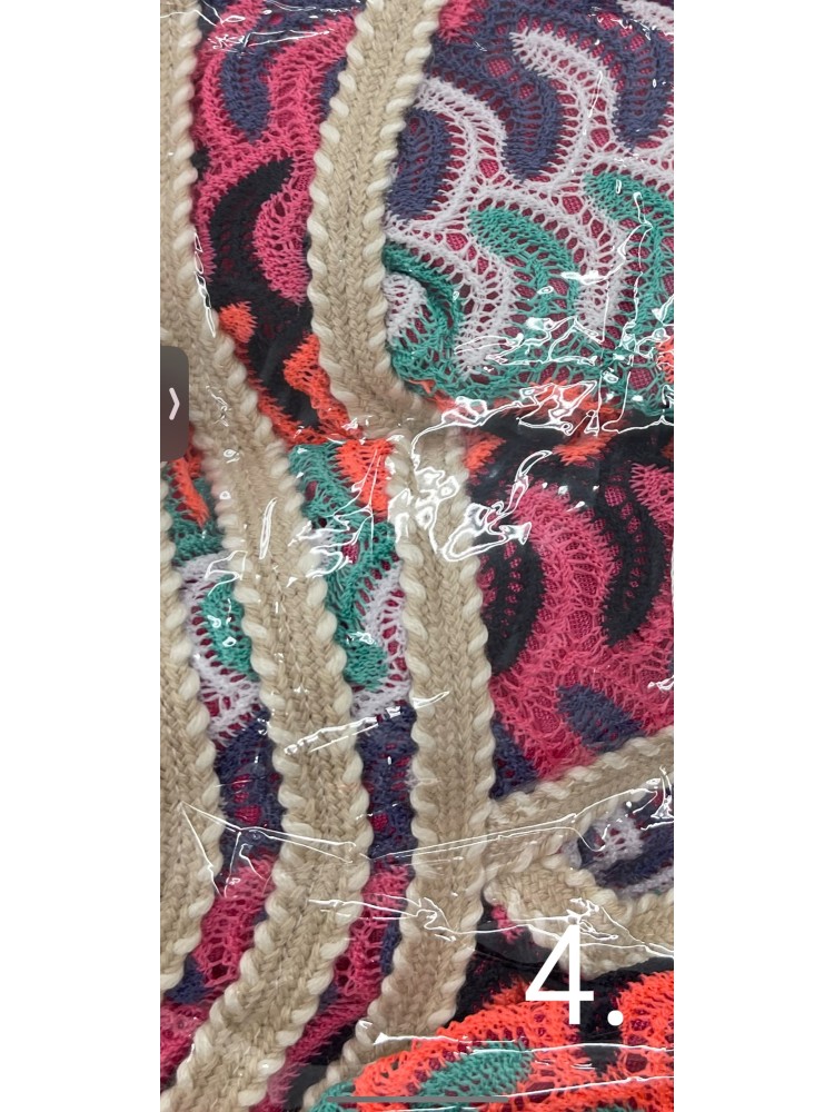 Vestido calado cogido al cuello cordon