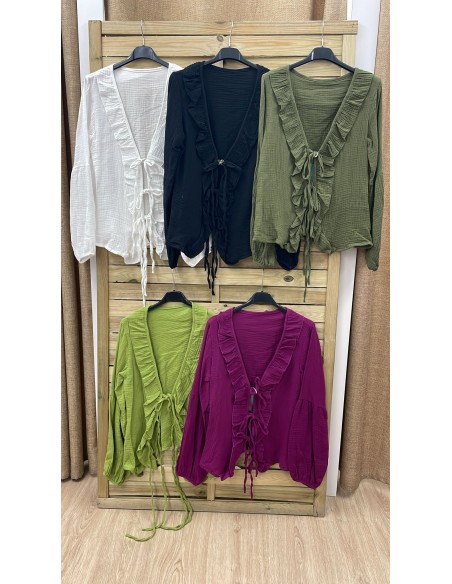 Camisa lisa triple lazo y volantito