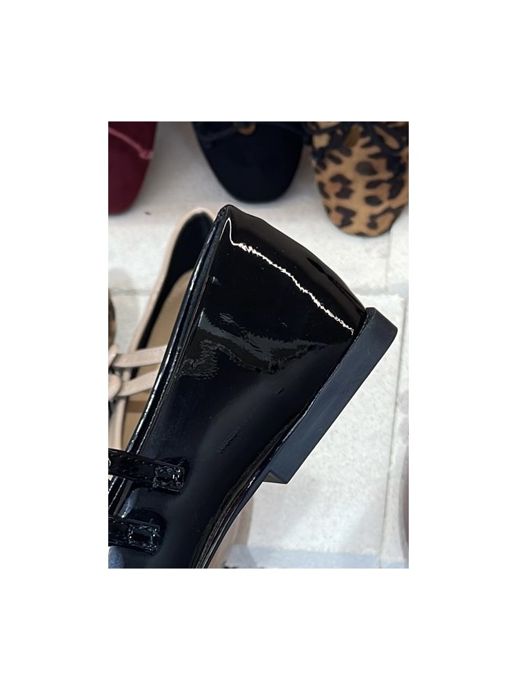 Bailarina charol doble hebilla forrada