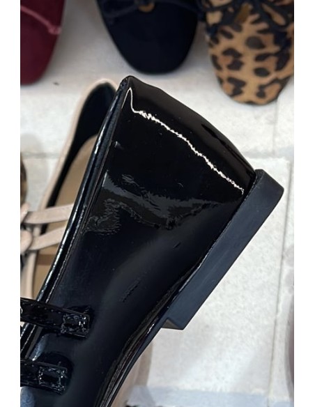 Bailarina charol doble hebilla forrada