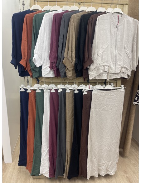 Falda midi fina mini puntilla