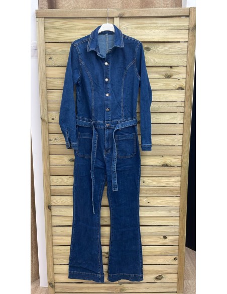 Peto vaqueto de manga larga