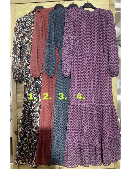 Vestido estampado de gasa con hombrera y corte