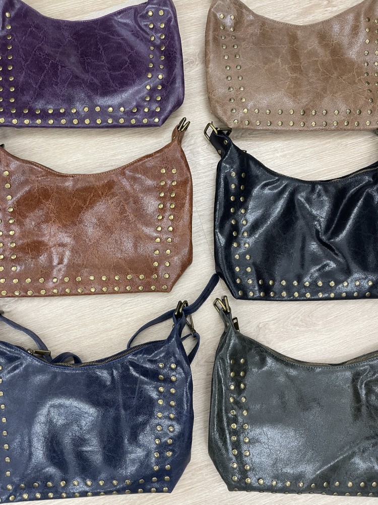 Bolso piel colores con doble fila tachas