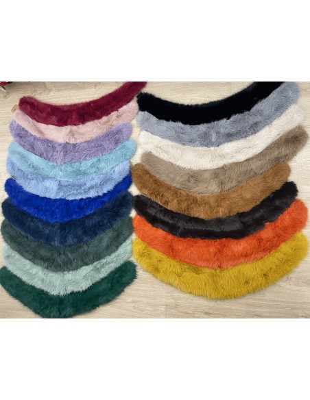 Cuello de pelo sintetico 88cm