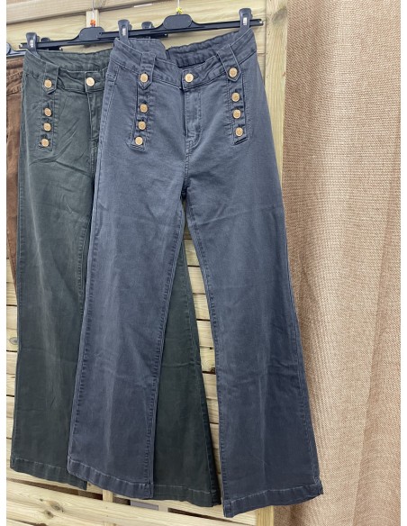 Jeans recto doble fila boton dorado