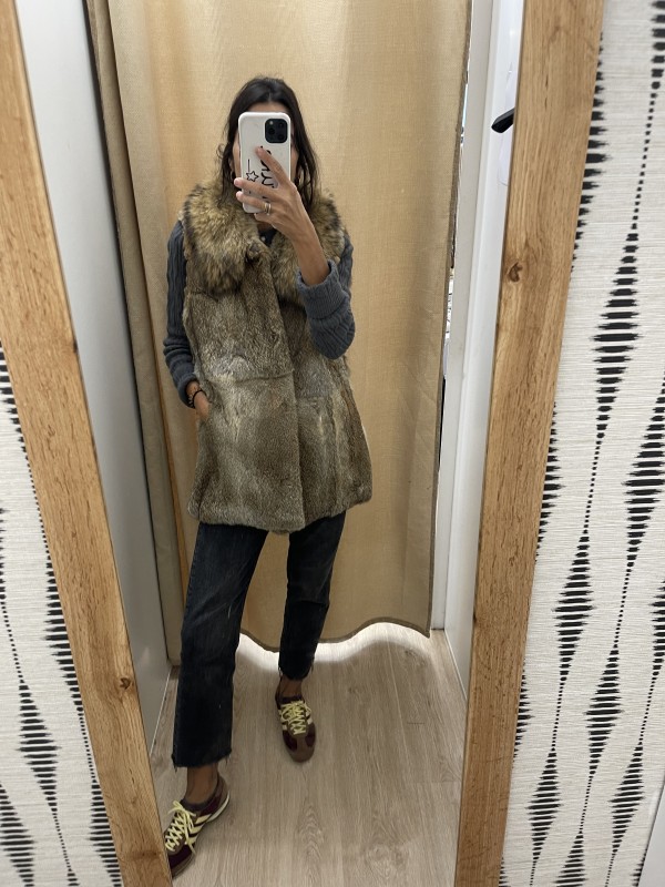 Chaleco de pelo natural con cuello midi 2