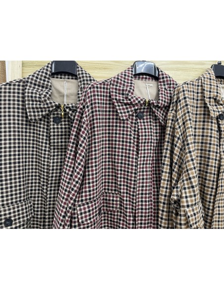 Chaqueta vichy tricolor con cremallera