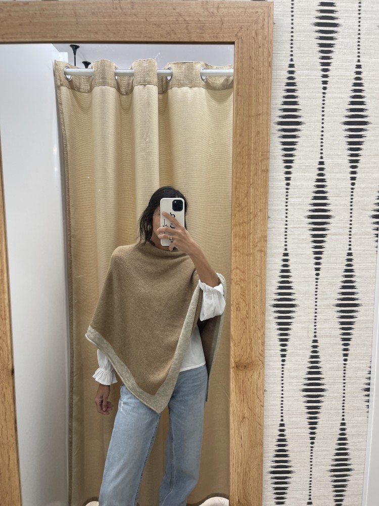 Capa asimetrica con borde claro