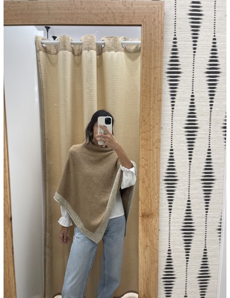 Capa asimetrica con borde claro