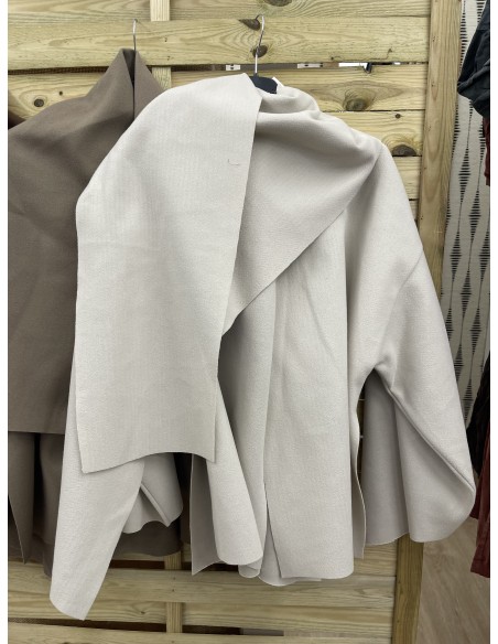 Capa de paño cruzada