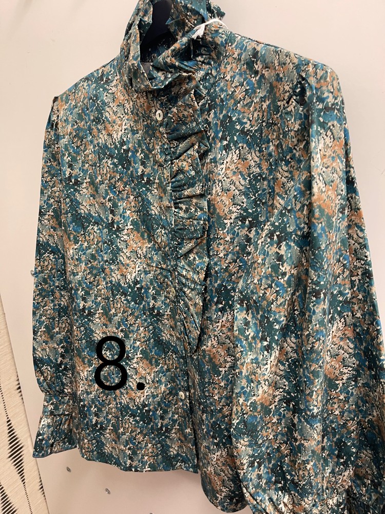 Camisa estampada volante vertical