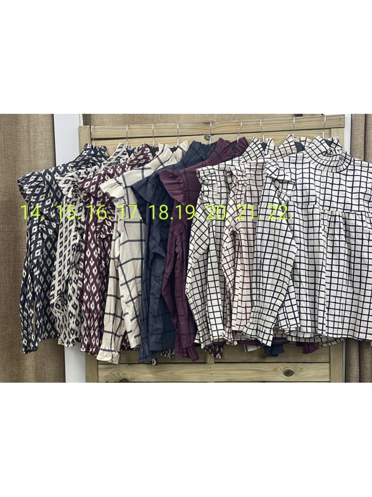 Camisa estampada cuello fruncido alto y doble volante