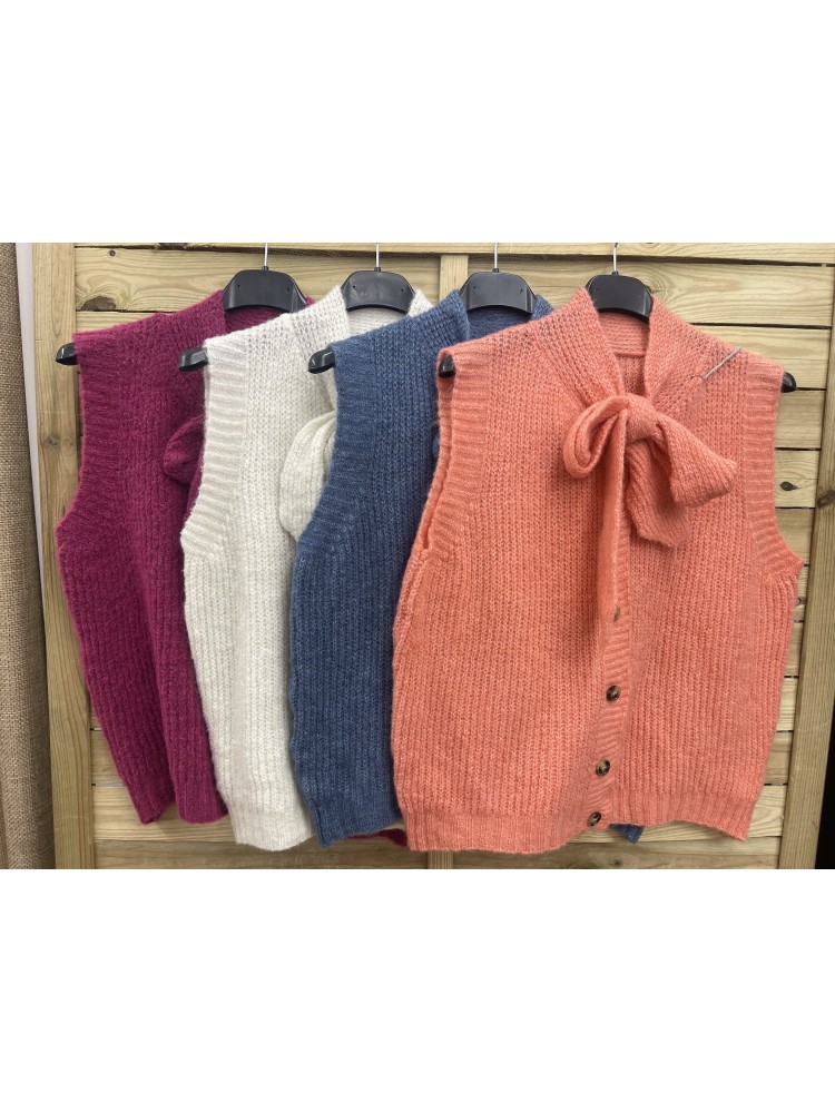 Chaleco de punto con botones y lazada