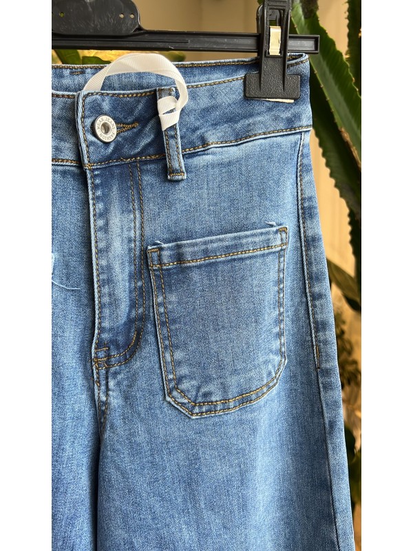 Jeans desflecado bolsillos delanteros cuadrados 2