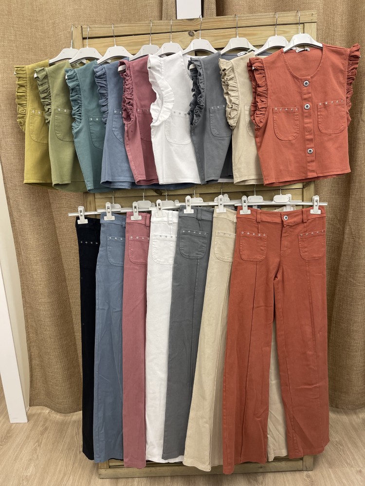 Jeans estrellitas plata bordadas en bolsillos