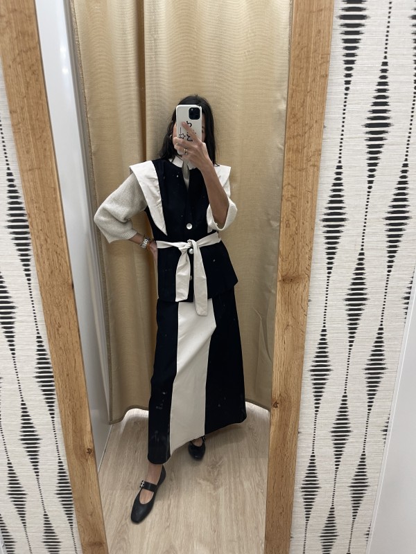 Chaleco solapas y cinturón bicolor 2