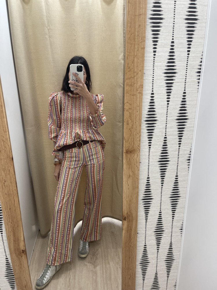 Camisa espigas verticales pecho fruncido