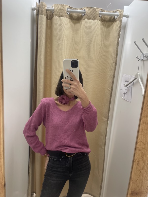 Jersey de pico con choker con flor 2