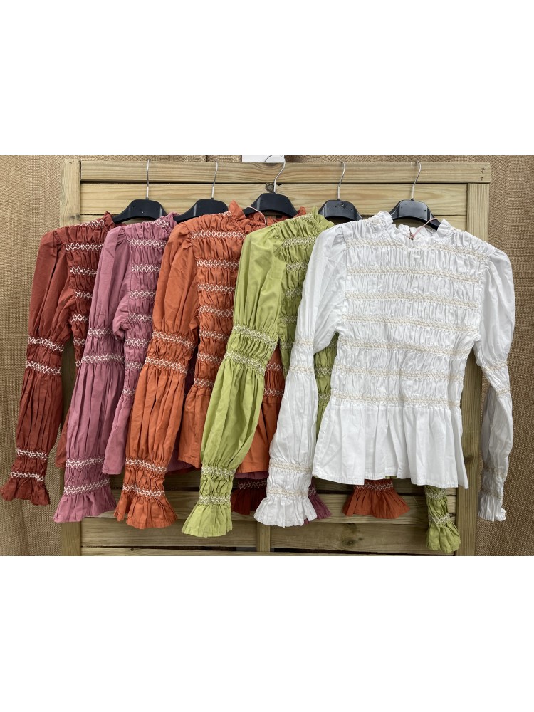 Camisa fruncida rombos de hilo