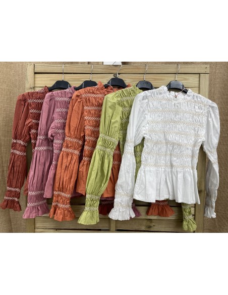 Camisa fruncida rombos de hilo