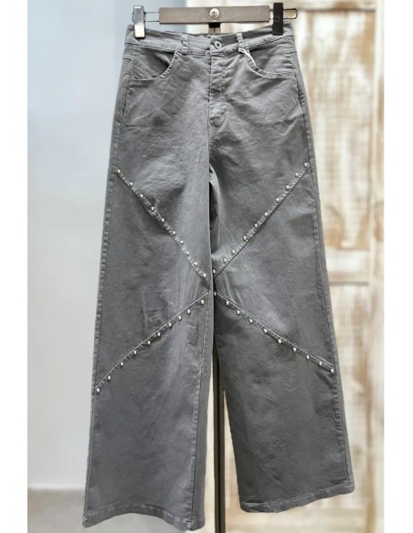 Jeans tachas delanteras en diagonal