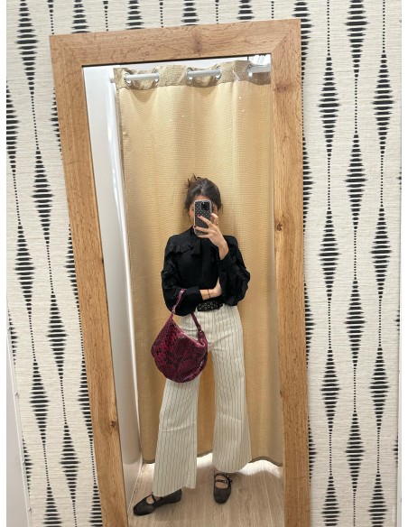 Jeans crudo rayitas verticales negras