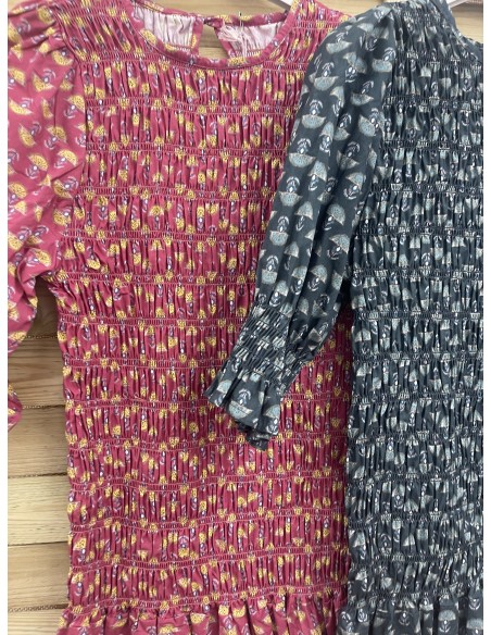 Vestido estampado cuerpo frunce de manga corta