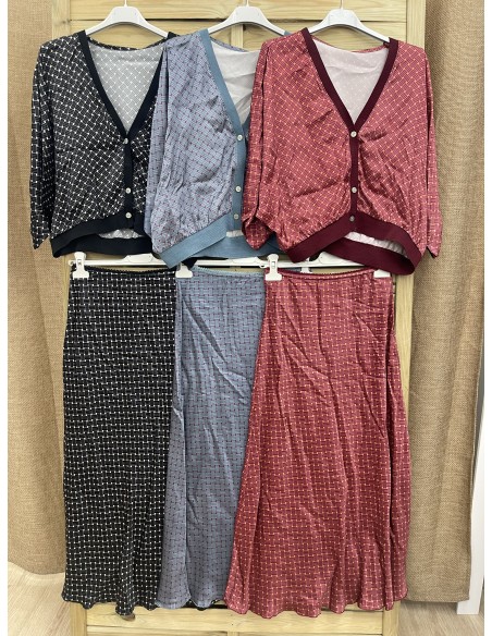 Falda midi satén estampado enrejado