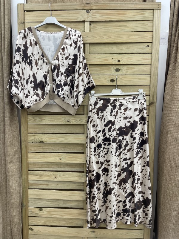 Bomber satén botones estampado vaca 2