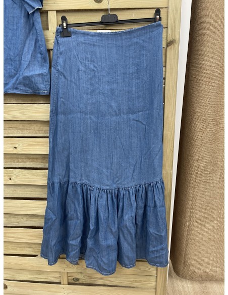 Falda midi vaquera con corte