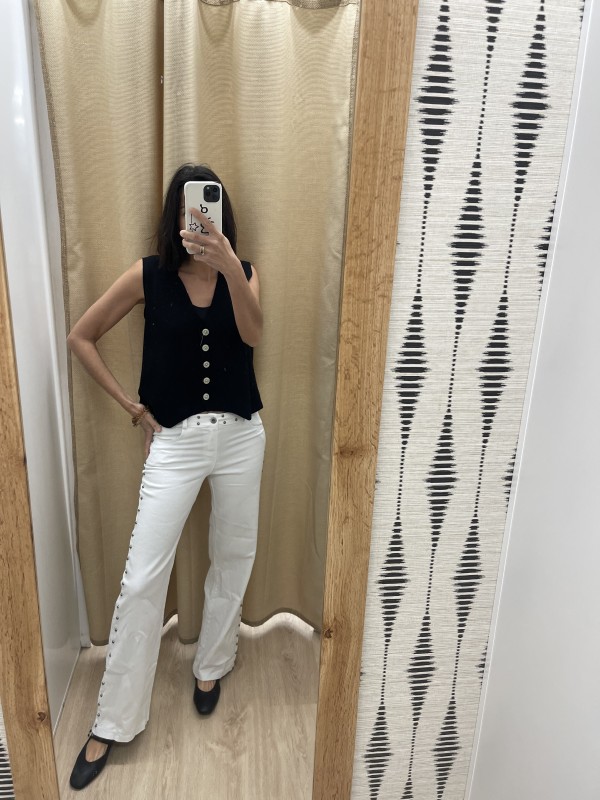 Jeans tachas laterales y estrellas plata traseras 2