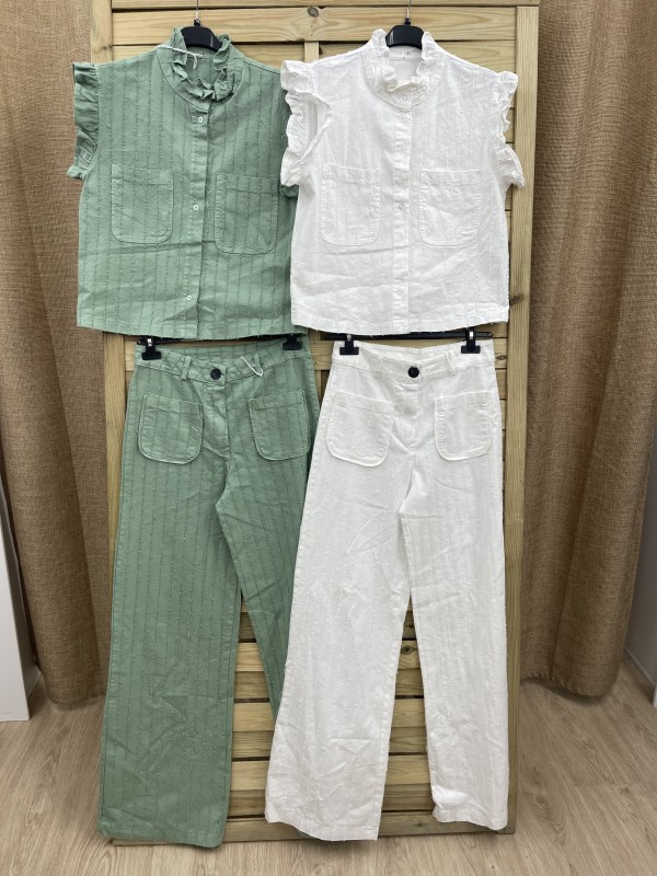 Pantalon líneas verticales desflecadas 2