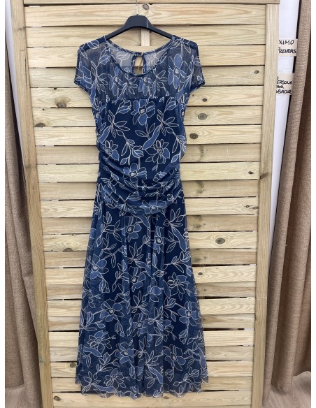 Vestido de tul largo con transparencia en hombros y drapeado en cintura