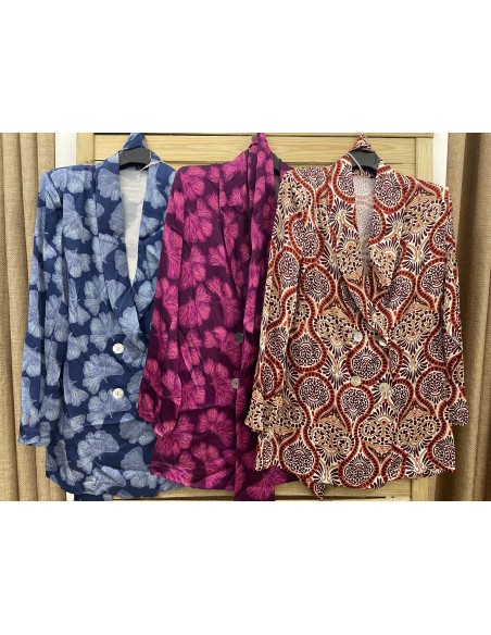 Traje de chaqueta lazada estampado