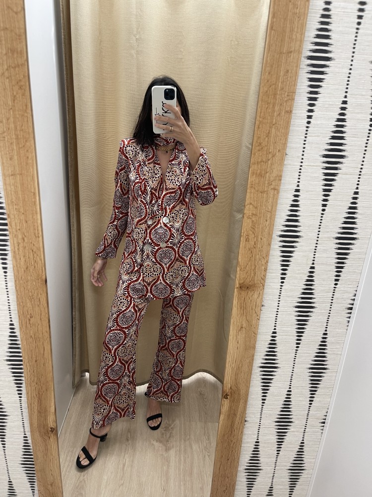 Traje de chaqueta lazada estampado