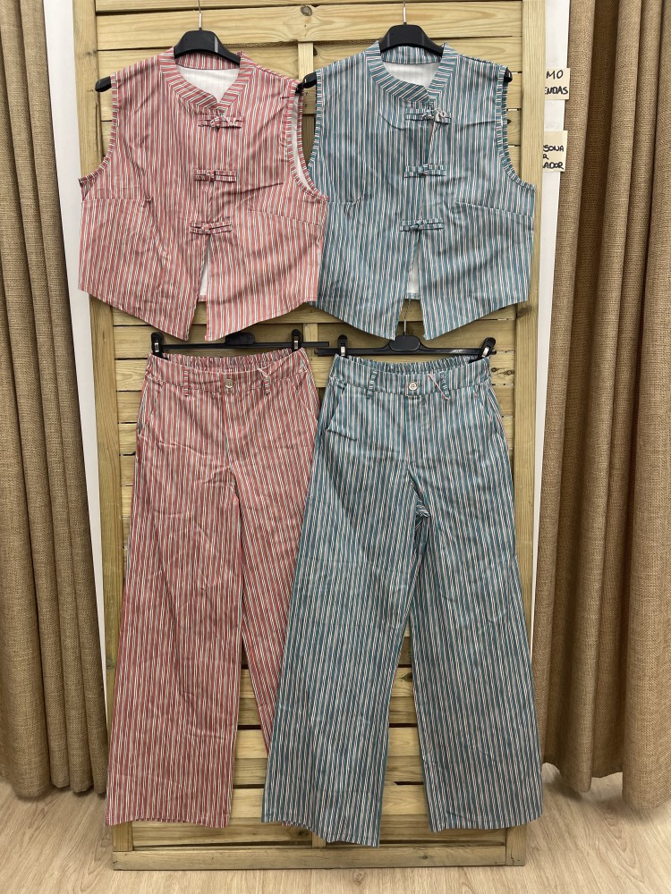 Pantalón rayitas verticales tricolor Luján