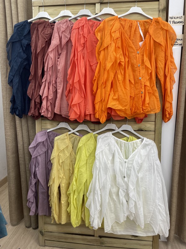 Camisa en pico con vuelo vertical 2