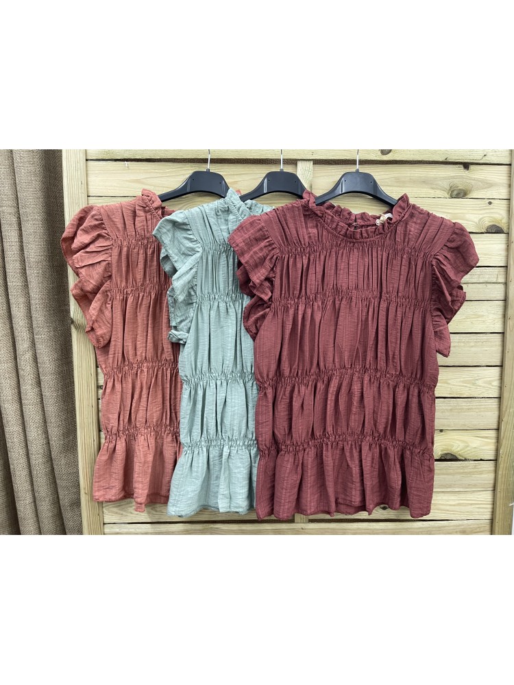 Top de sisa rayitas lisas con cuerpo con frunces