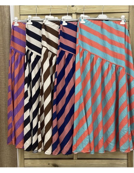 Falda bicolor de rayas diagonales