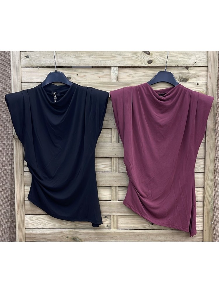 Top hombreras con bajo asimétrico