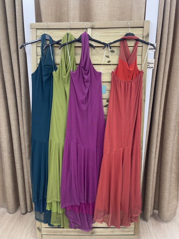 Vestido tul liso espalda descubierta