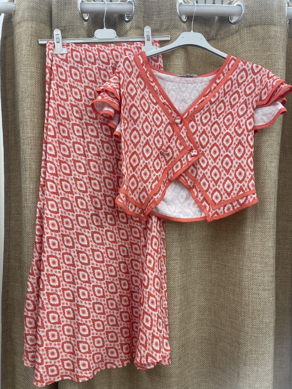 Conjunto rombos diagonales de top cruzada y falda 2