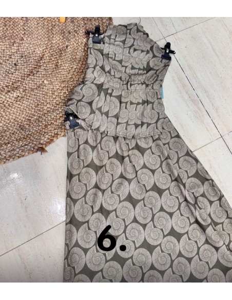 Conjunto estampado con top palabra drapeado